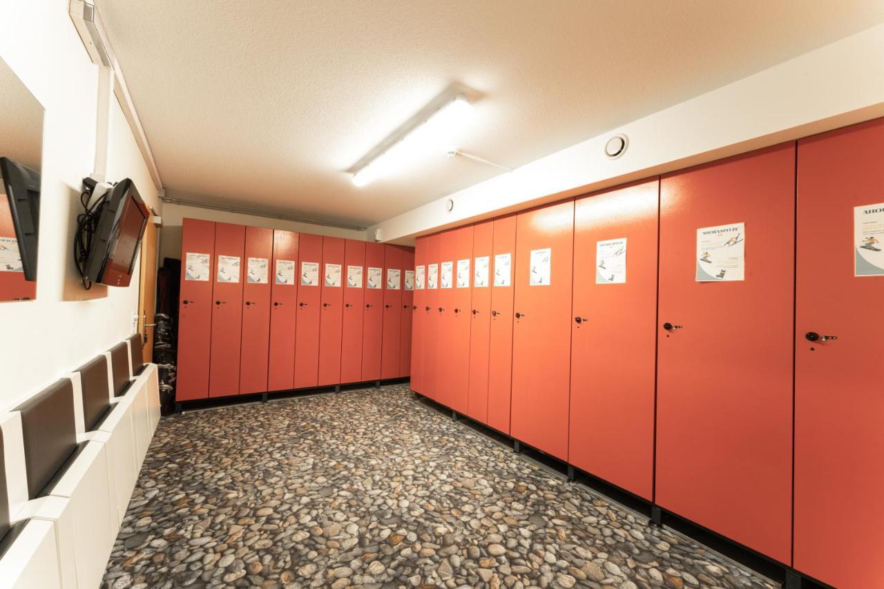 Aparthotel Dorfplatzl Garni Тукс Екстериор снимка