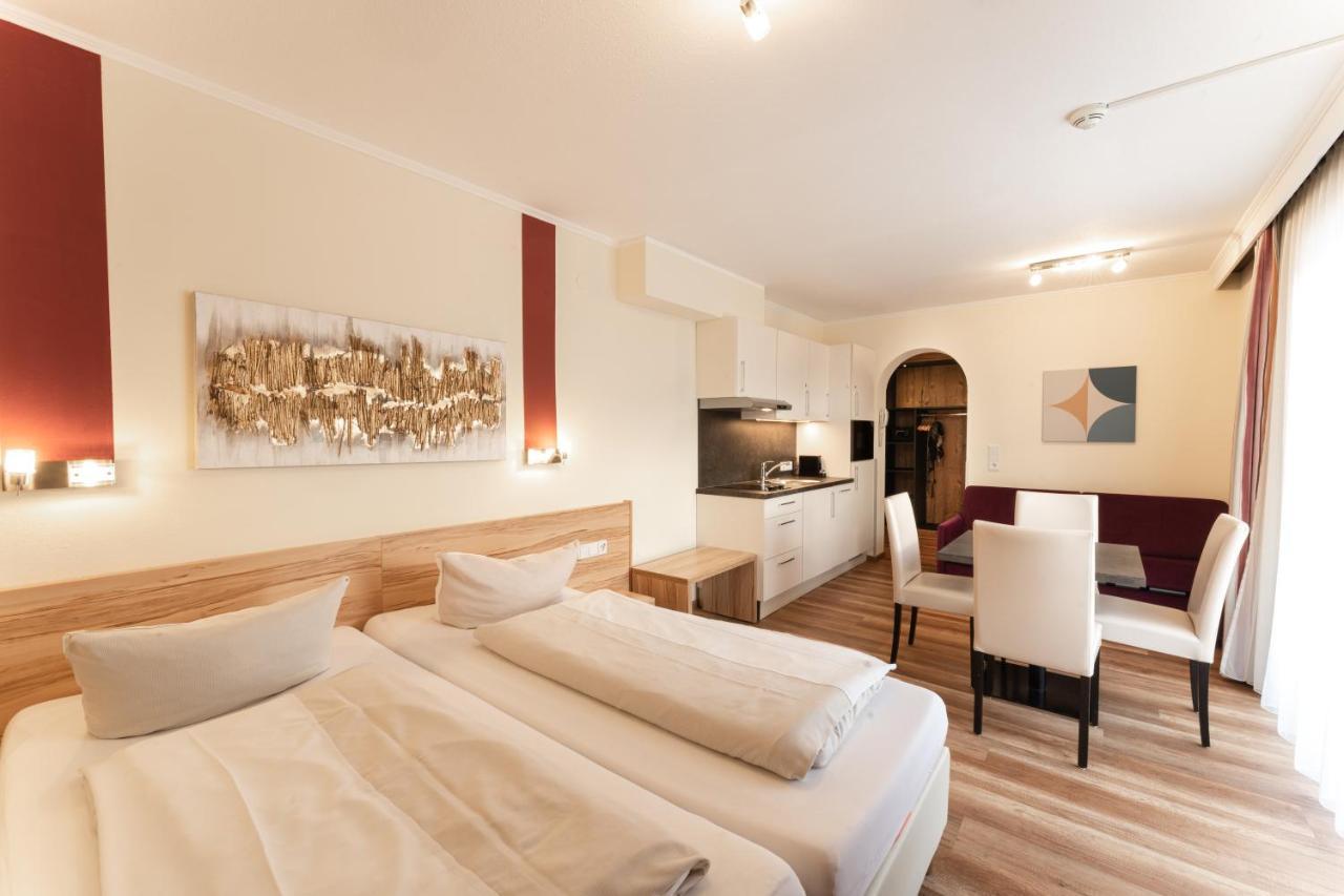 Aparthotel Dorfplatzl Garni Тукс Екстериор снимка