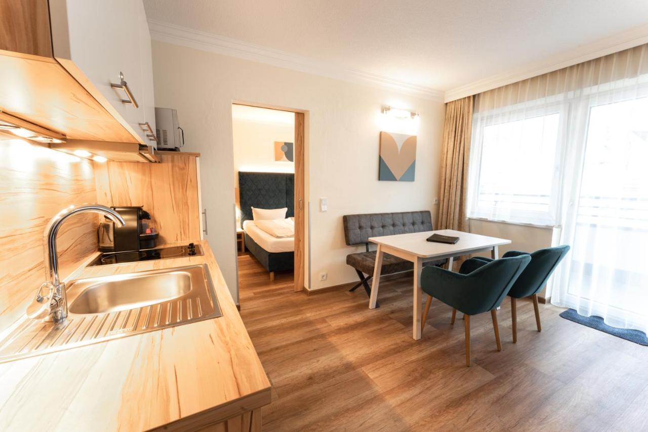 Aparthotel Dorfplatzl Garni Тукс Екстериор снимка