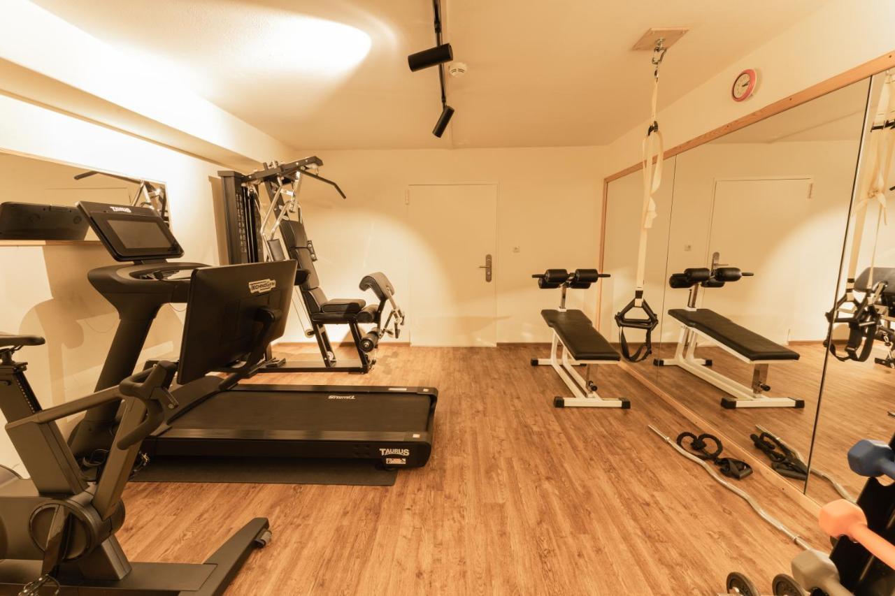 Aparthotel Dorfplatzl Garni Тукс Екстериор снимка
