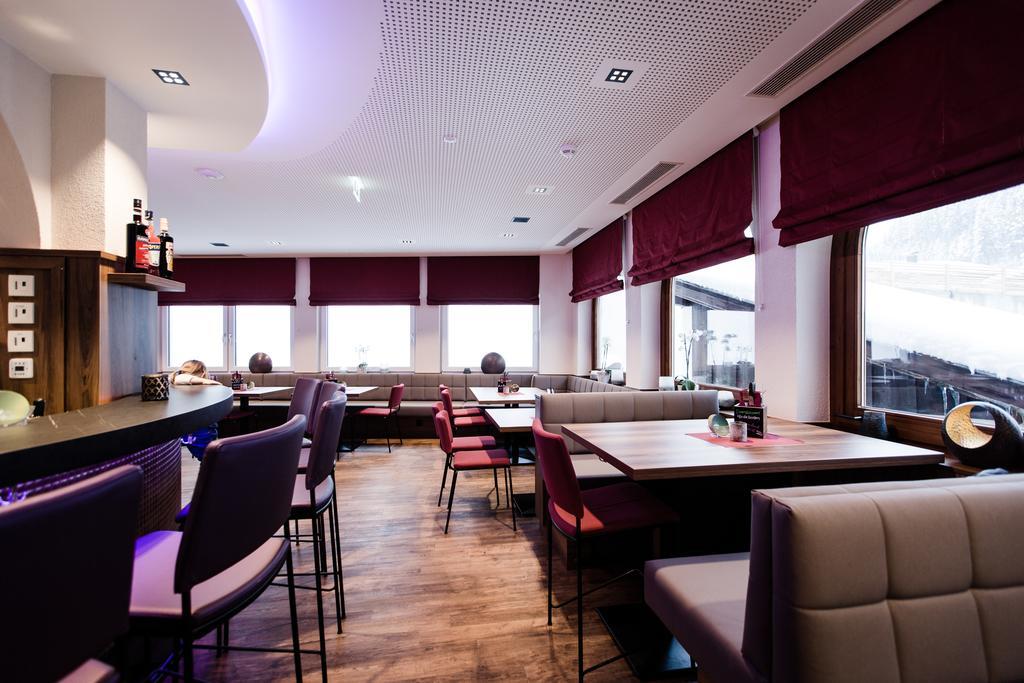 Aparthotel Dorfplatzl Garni Тукс Екстериор снимка